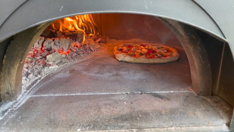 Wood Fired Pizza Oven cook